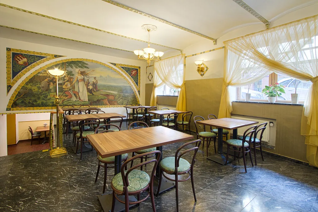 Restaurant, Taurus, Prague