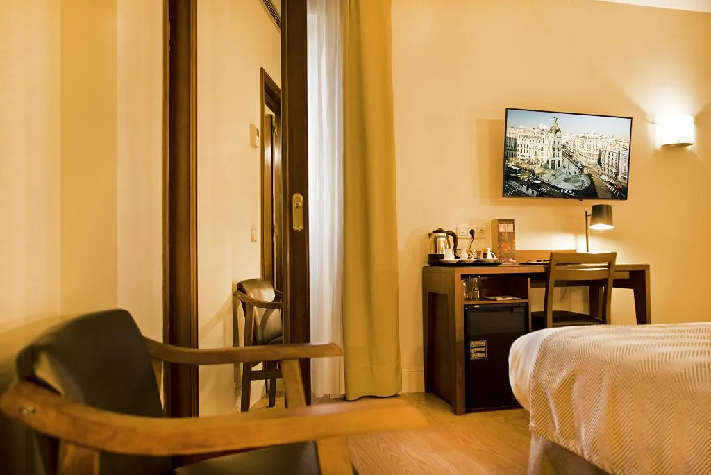 SINGLE STANDARD Room, Hospedium Hotel Los Condes, Madrid