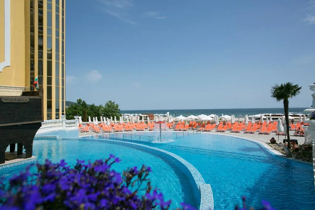 Pool, Imperial Palace, Bourgas