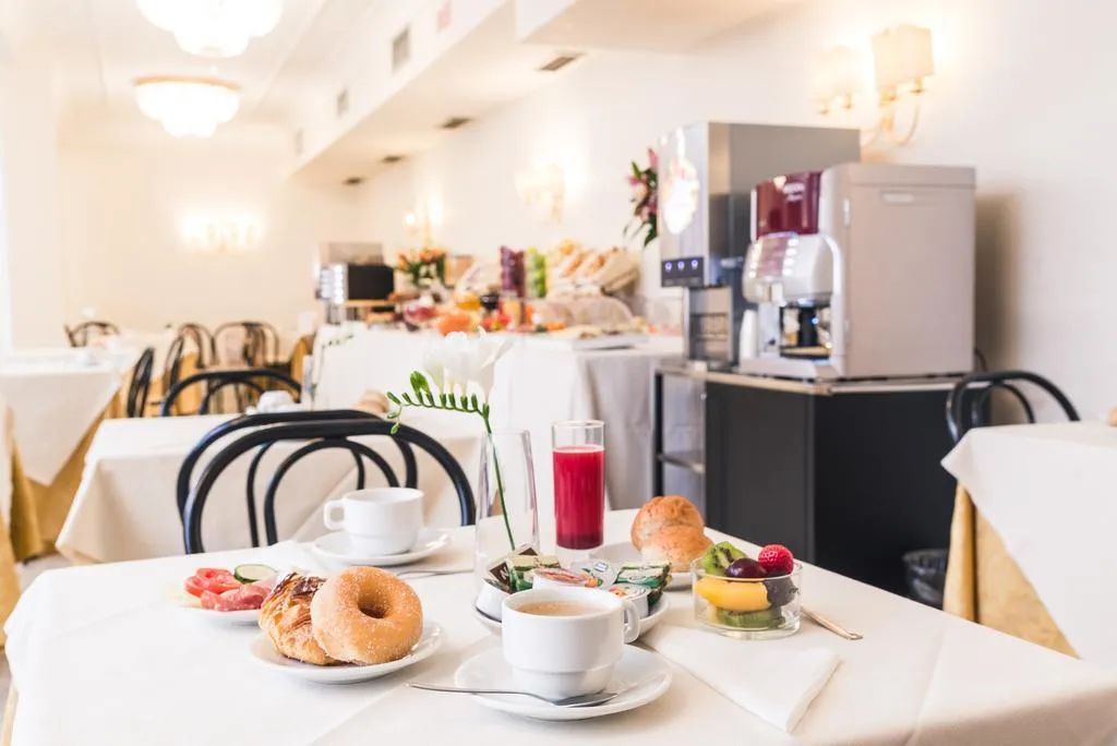 Restaurant, Raeli Hotel Lux, Rome
