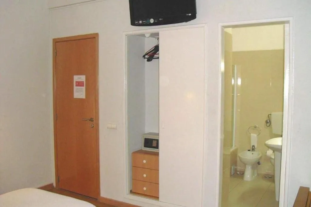 Room, Hotel Capital, Lisbon