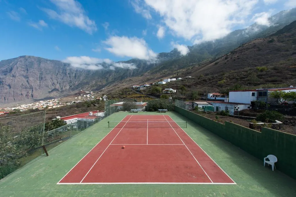 Sports and Entertainment, Complejo Rural la Brujita, Tenerife