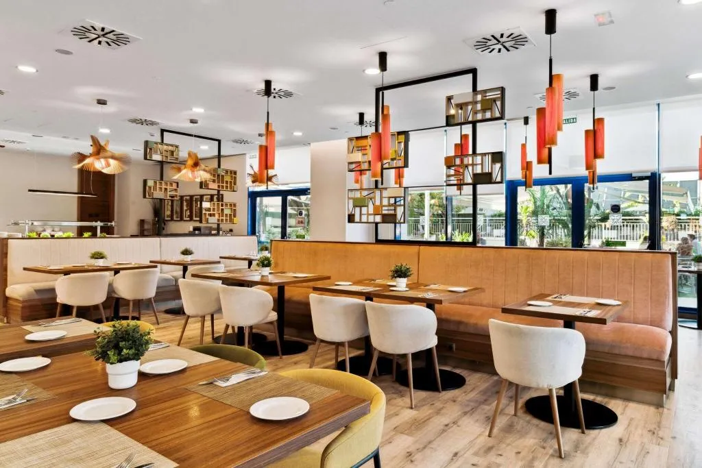 Restaurant, Hilton Garden Inn Sevilla, Seville