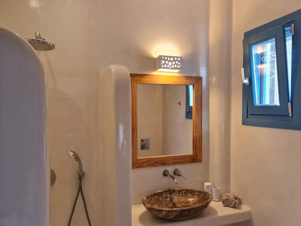 APARTMENT ONE BEDROOM ONE BATHROOM Room, Tilos Villa, Rhodes