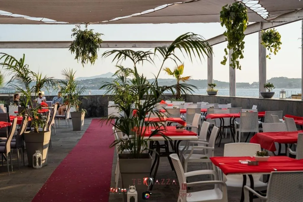 Sports and Entertainment, Hotel Neronensis, Naples