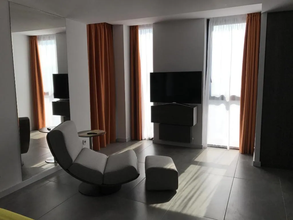 APARTMENT DELUXE Room, Cosmo Apartments Sants, Barcelona