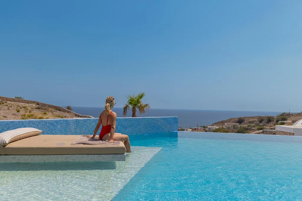 Pool, Desiterra Resort, Santorini