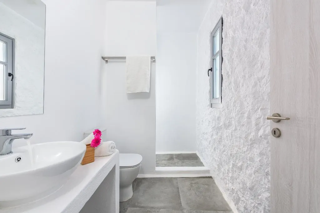 VILLA THREE BEDROOMS WITH PRIVATE POOL Room, White Village, Rhodes