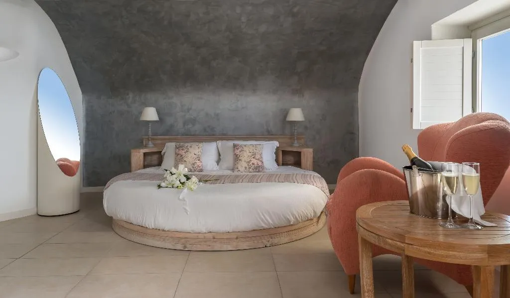 SUITE HONEYMOON Room, White Santorini, Santorini