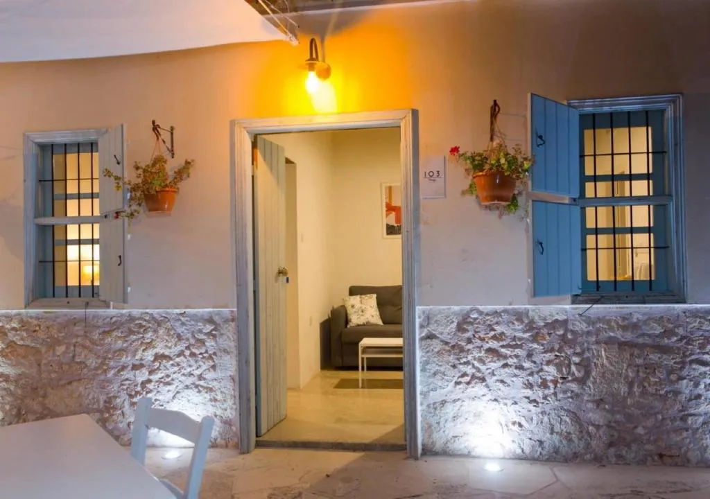 Room, Shongas Inn, Cyprus