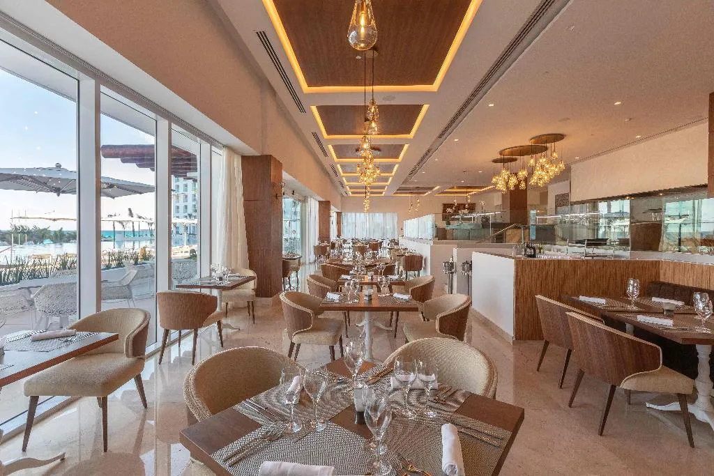 Restaurant, Le Blanc Spa Resort All inclusive - Adults Only, Cancun Area