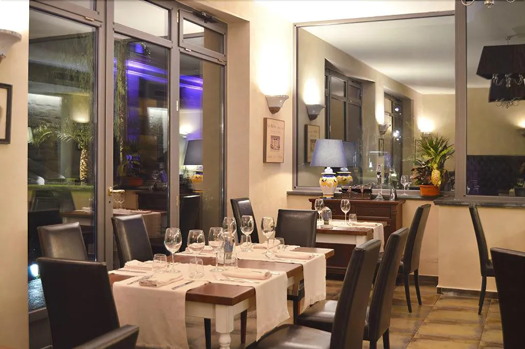 Restaurant, Villa Minieri Resort & Spa, Naples