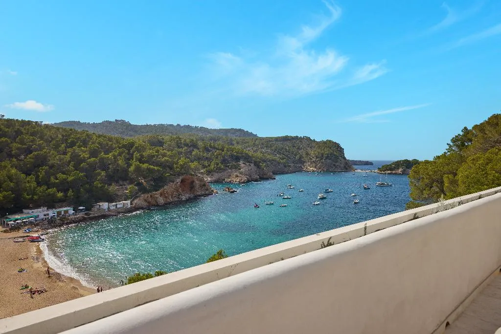 JUNIOR SUITE SEA VIEW Room, Cala San Miguel Ibiza Res, Curio Colllec by Hilton, Ibiza