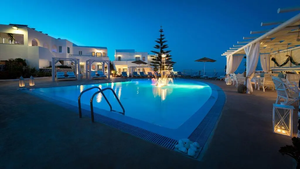 Sports and Entertainment, Dream Island Hotel, Santorini