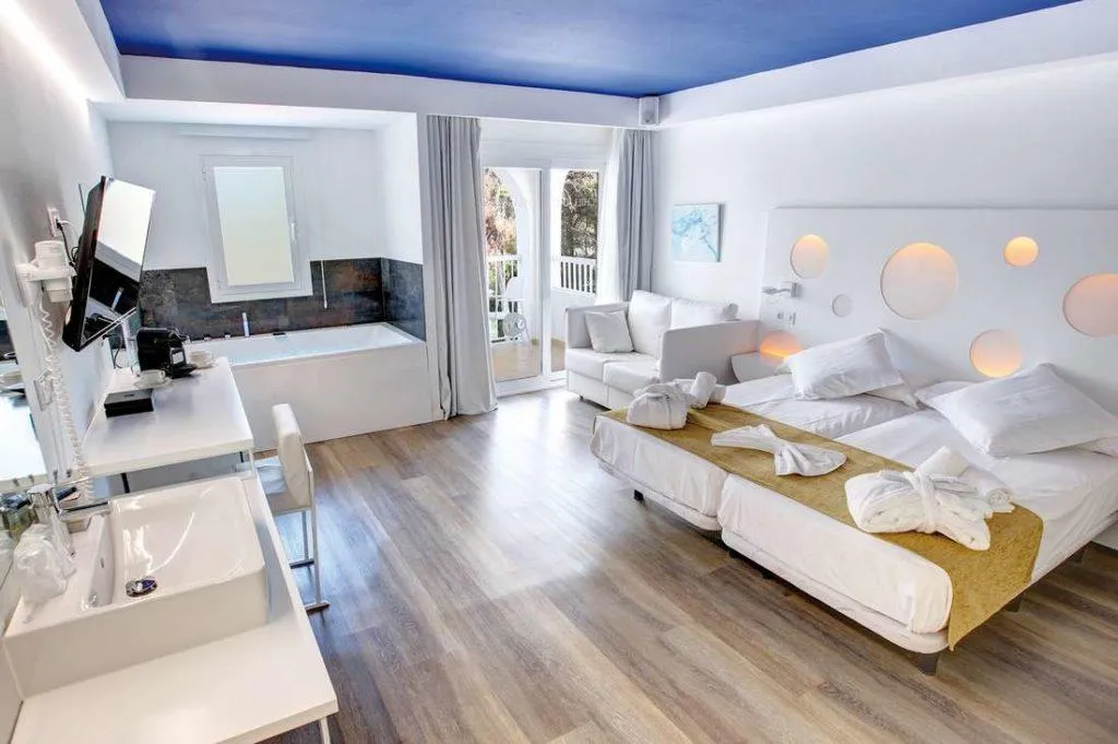 Room, BQ Bahia Cala Ratjada, Majorca