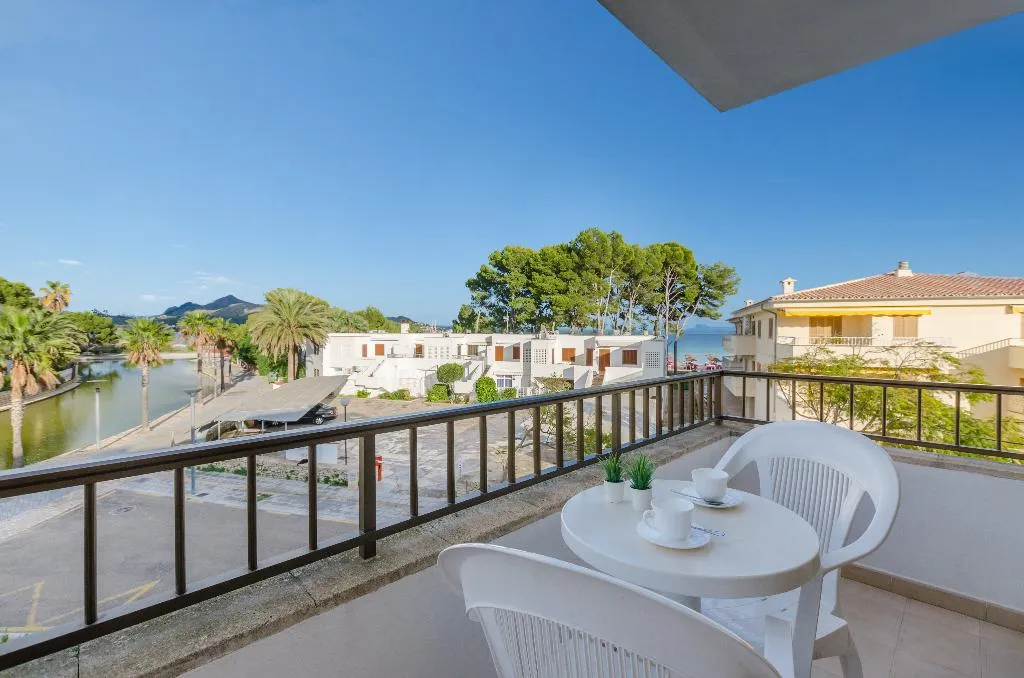 APARTMENT ONE BEDROOM Room, Yourhouse Venecia, Majorca