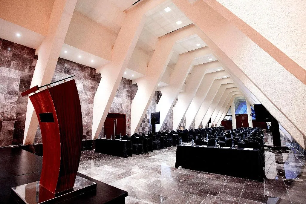 Conferences, The Pyramid Cancun by Oasis, Cancun Area