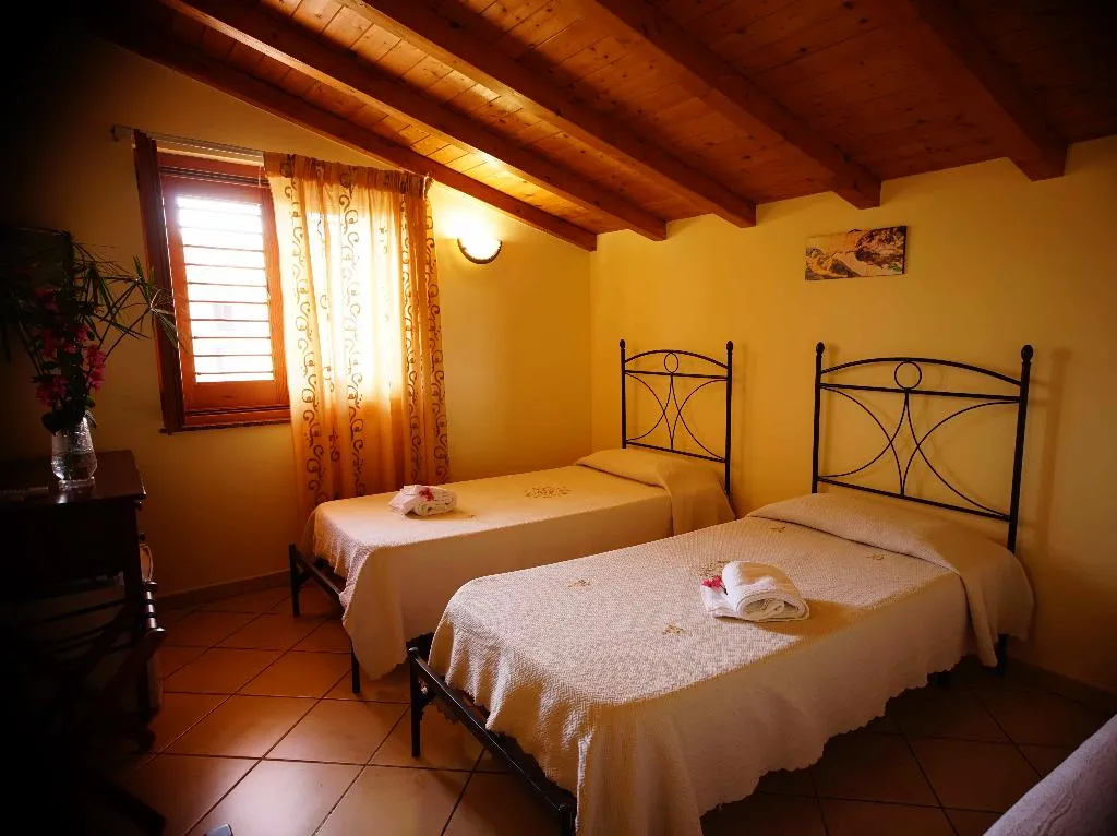 Double or Twin STANDARD Room, B&B Casalotto Inn, Catania