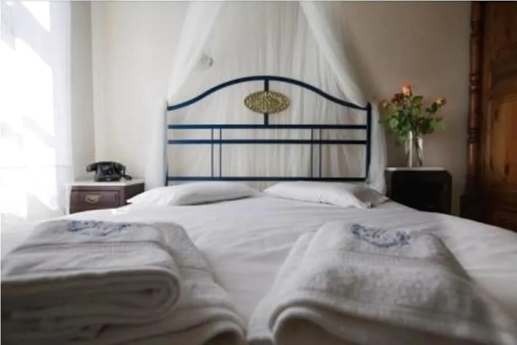 Room, Pandora Suites, Crete