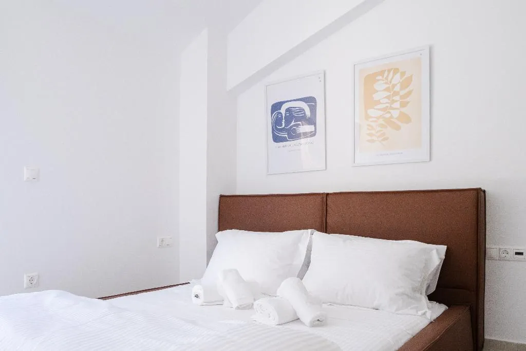 APARTMENT SUPERIOR KING BED Room, Noon Smart Residences, Athens
