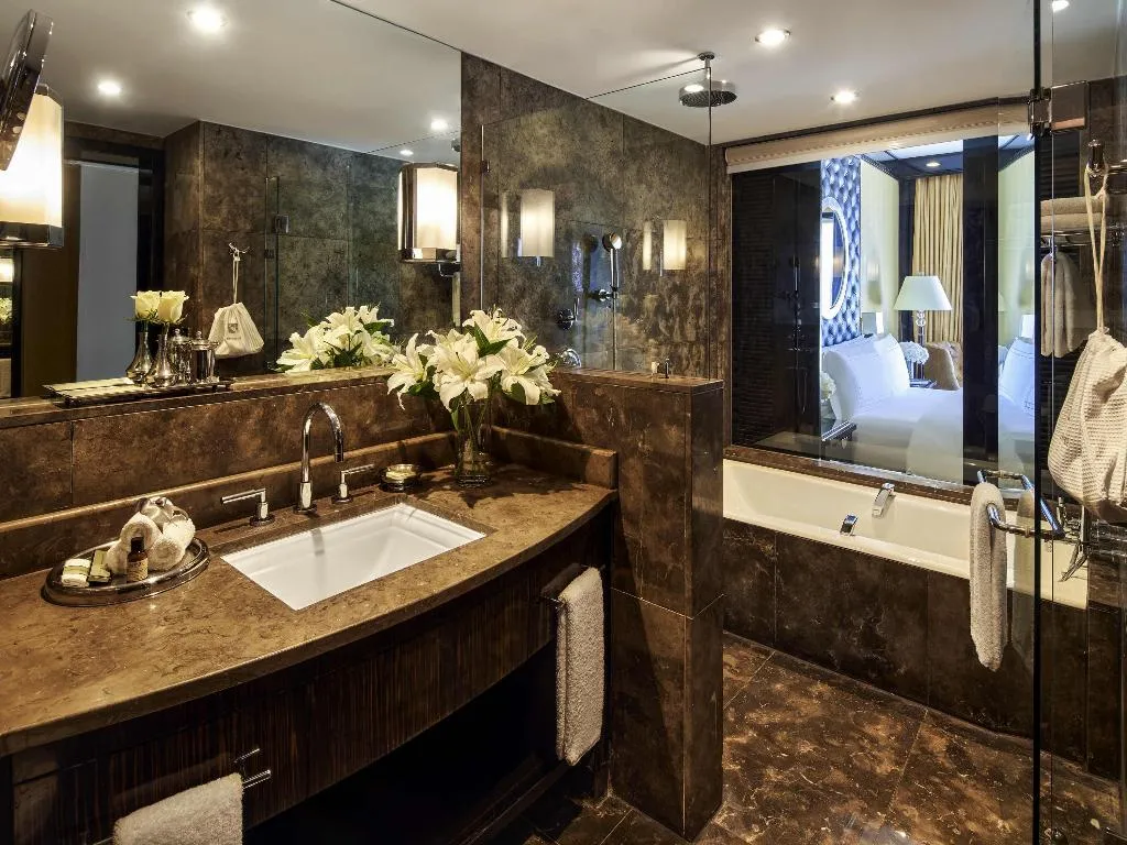 Double or Twin CITY VIEW Room, Fairmont Nile City, Cairo