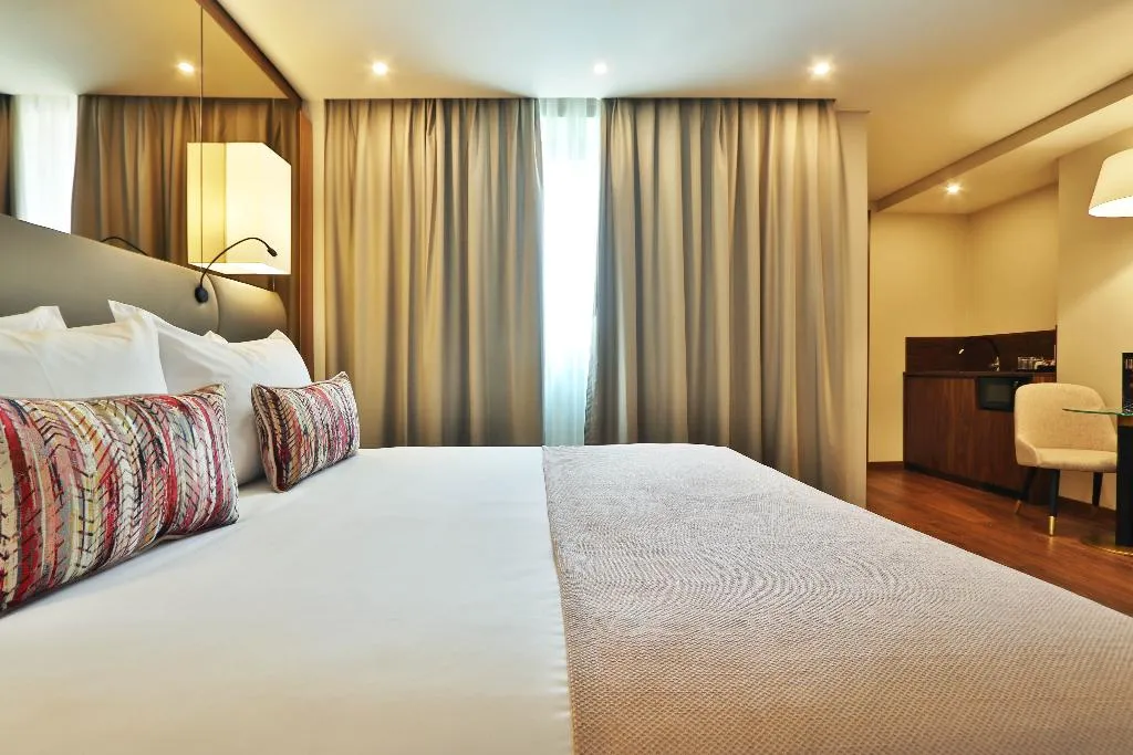 DOUBLE EXECUTIVE Room, Turim Iberia Hotel, Lisbon