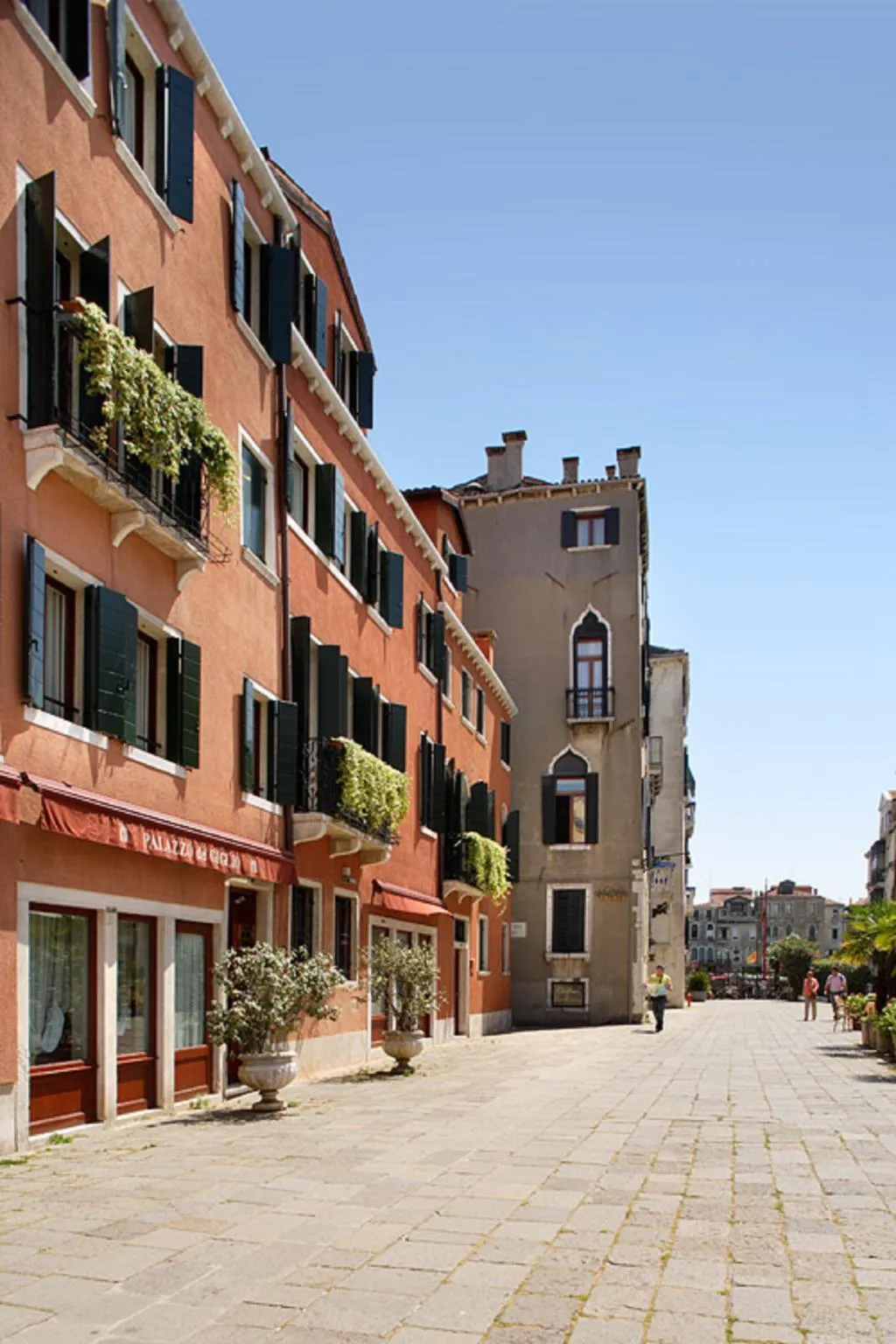 General view, Palazzo Del Giglio, Venice