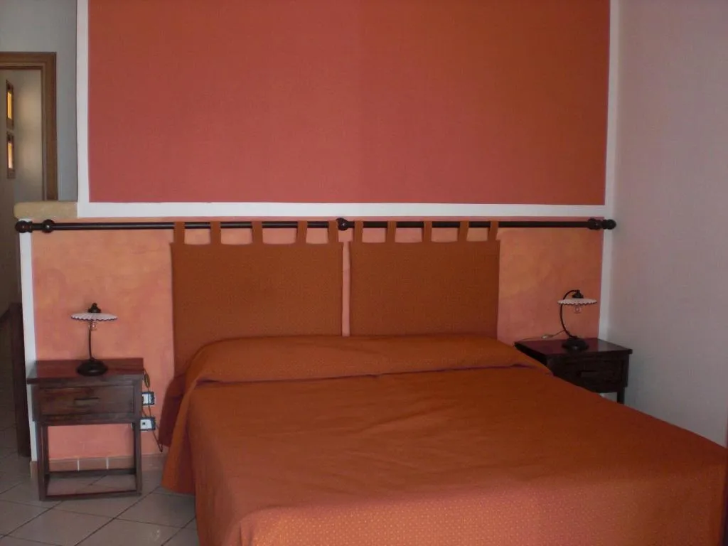 Room, A Giummara, Palermo