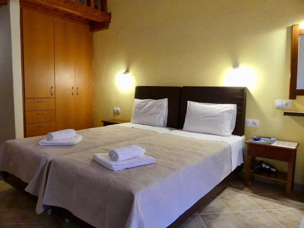 APARTMENT SUPERIOR Room, Blue Horizon Studios, Skiathos