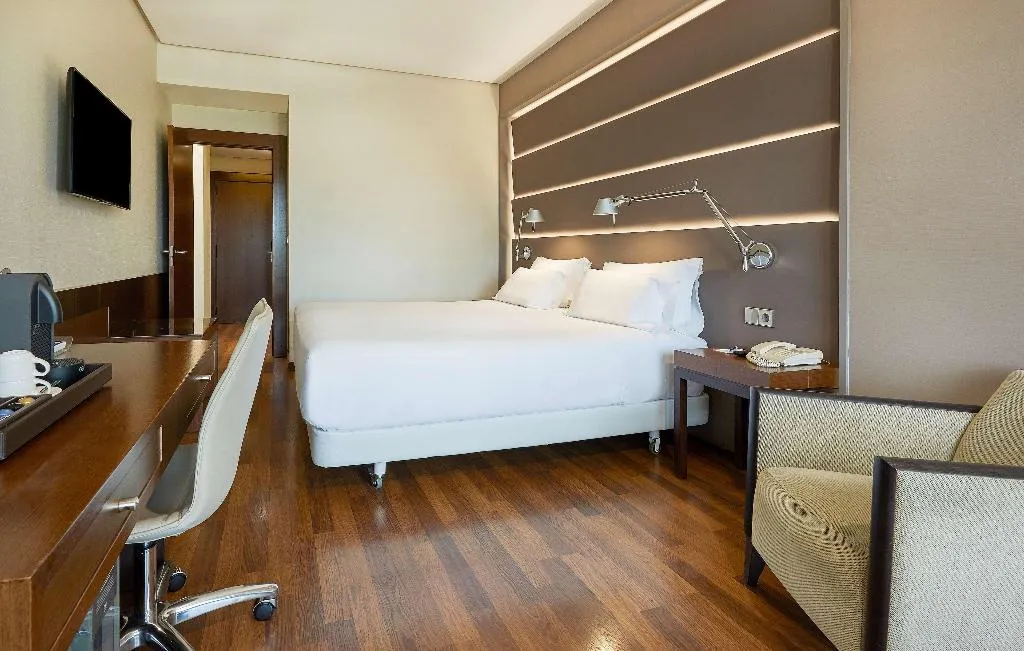 Room, NH Sevilla Plaza de Armas, Seville