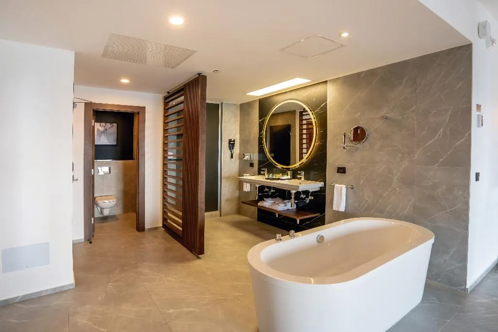 SUITE OCEAN VIEW Room, Riu Palace Kukulkan - Adults Only - All Inclusive, Cancun Area