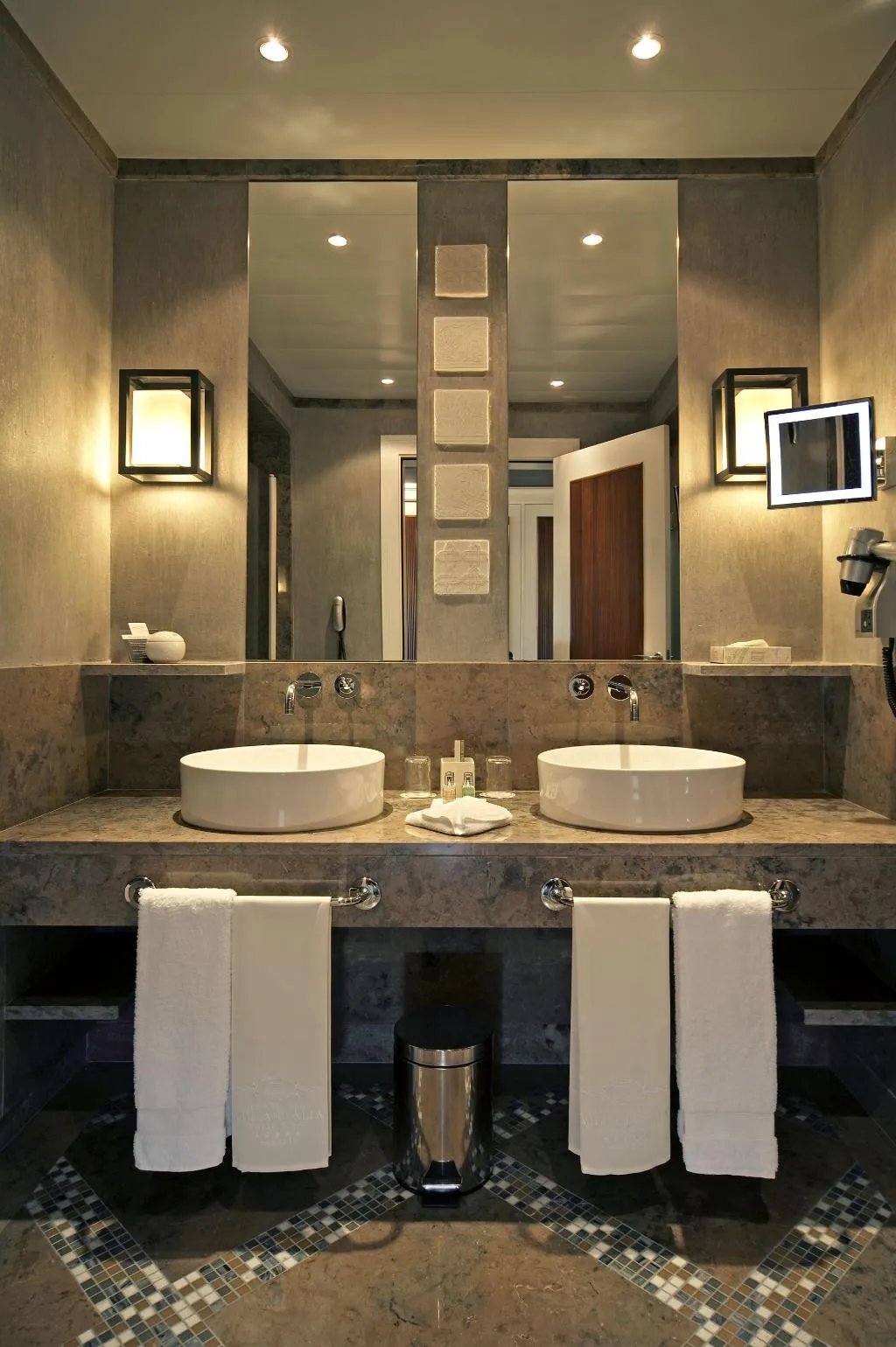 Double or Twin SUPERIOR SEA VIEW Room, Grande Real Villa Italia Hotel & Spa, Lisbon