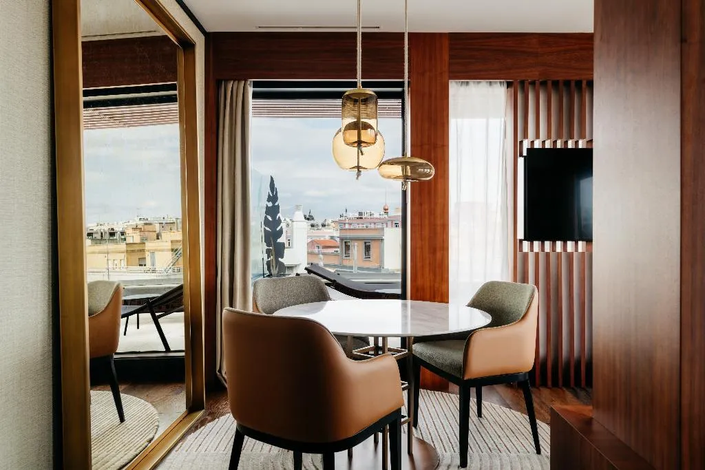 SUITE STANDARD Room, Thompson Madrid, part of Hyatt, Madrid