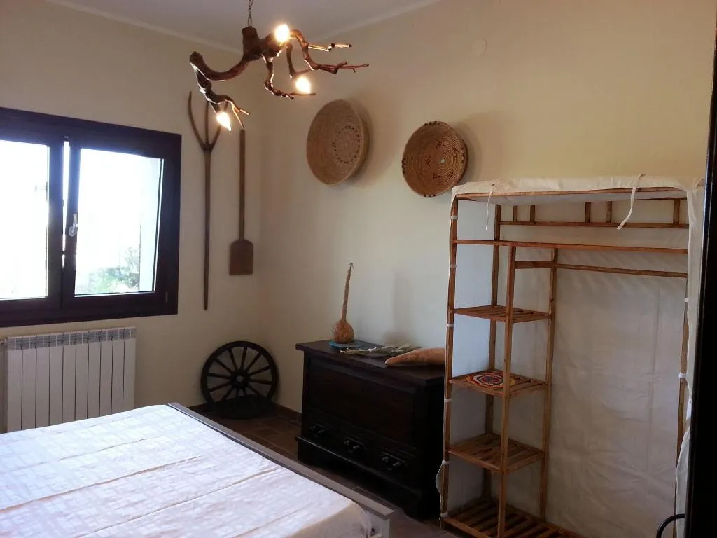 Room, B&B Antica Botte Sassari, Alghero