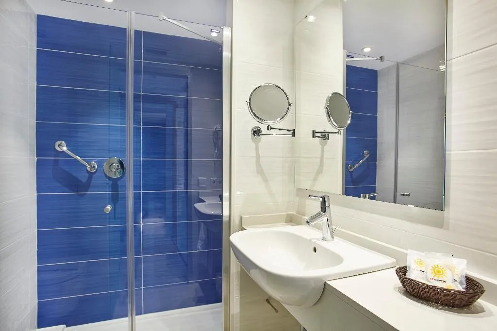 DOUBLE SINGLE USE STANDARD Room, Universal Casa Marquesa, Majorca