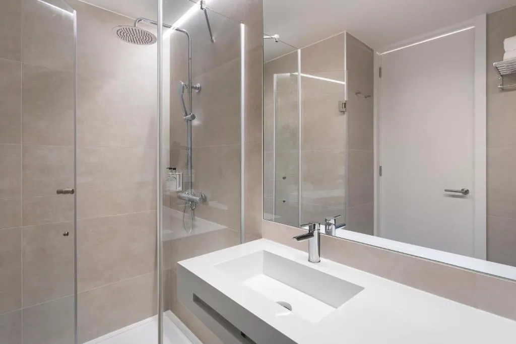 Room, B&B Hotel Santo Tirso, Porto