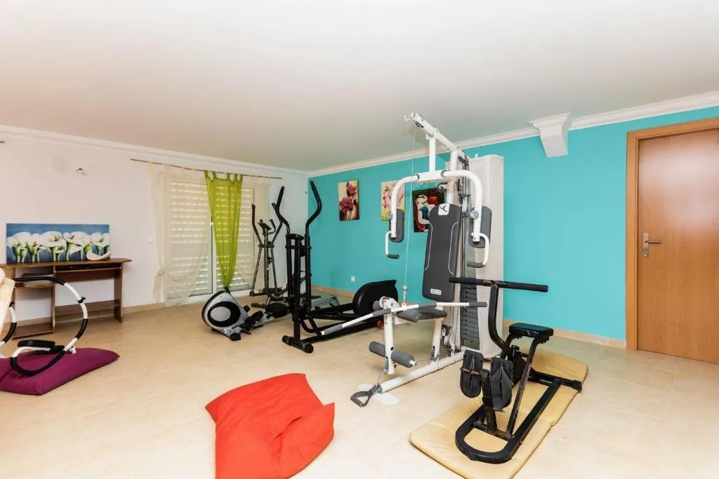 Sports and Entertainment, Aurora Sol, Algarve
