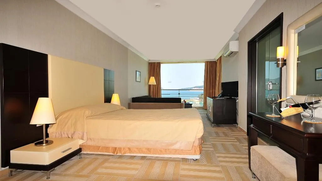 JUNIOR SUITE SEA VIEW Room, Blue Bay Platinum Hotel, Dalaman