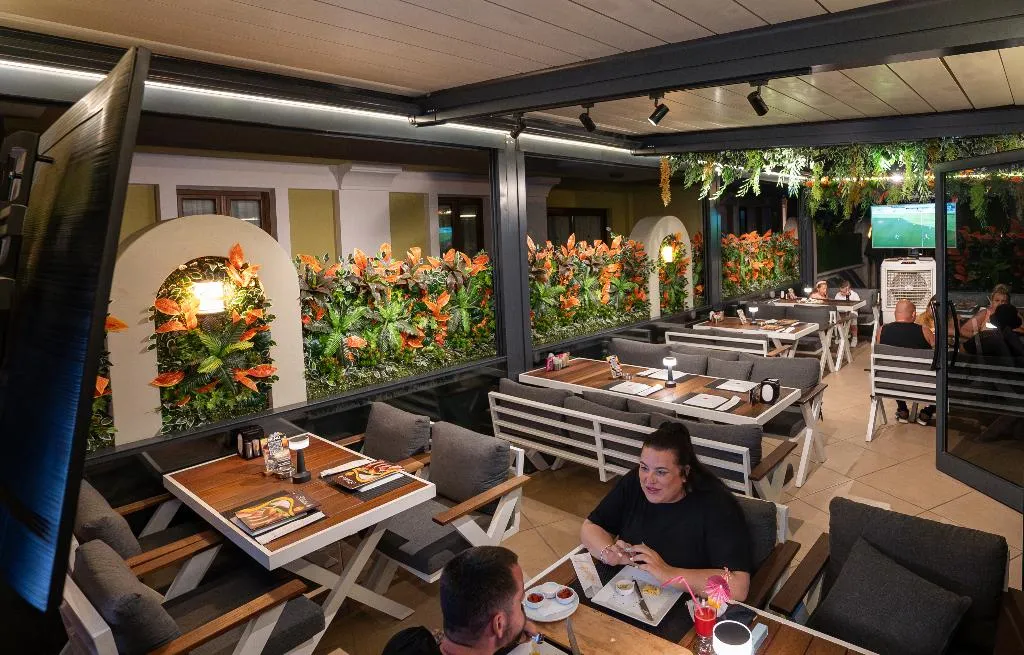 Restaurant, Club Karakas Apart, Dalaman