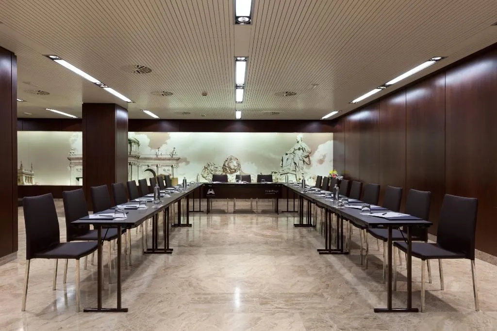 Conferences, Santos Praga, Madrid