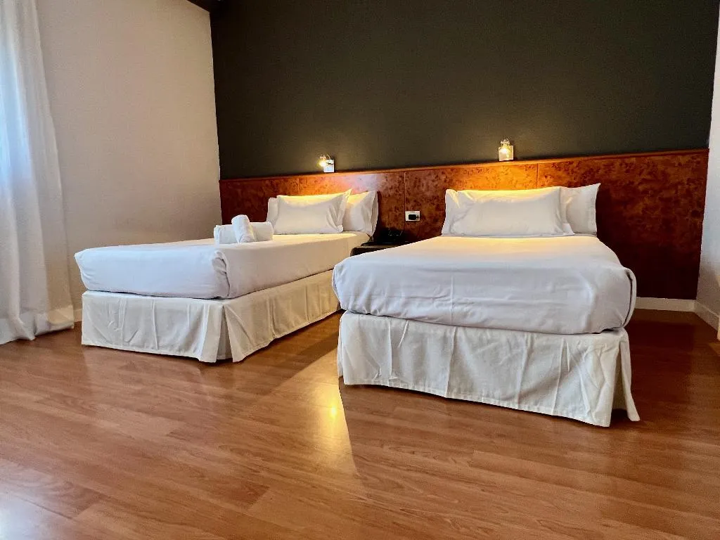 DOUBLE TWO BEDS Room, AP Hotel & Parking Madrid Aeropuerto, Madrid