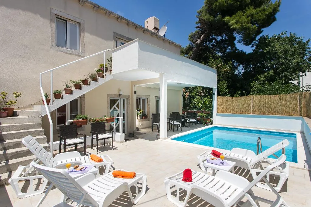 STUDIO SEA VIEW CAPACITY 4 Room, Apartments  Gabrieri, Dubrovnik