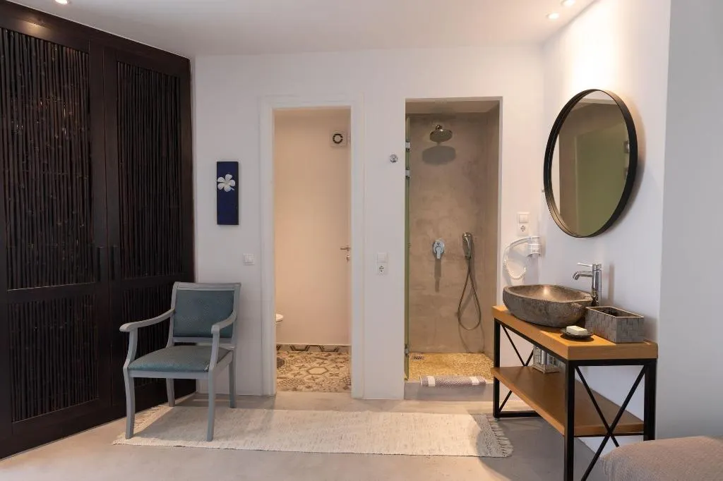 Room CAPACITY 4 Room, Villa Konstantin Rooms & Suites, Mykonos