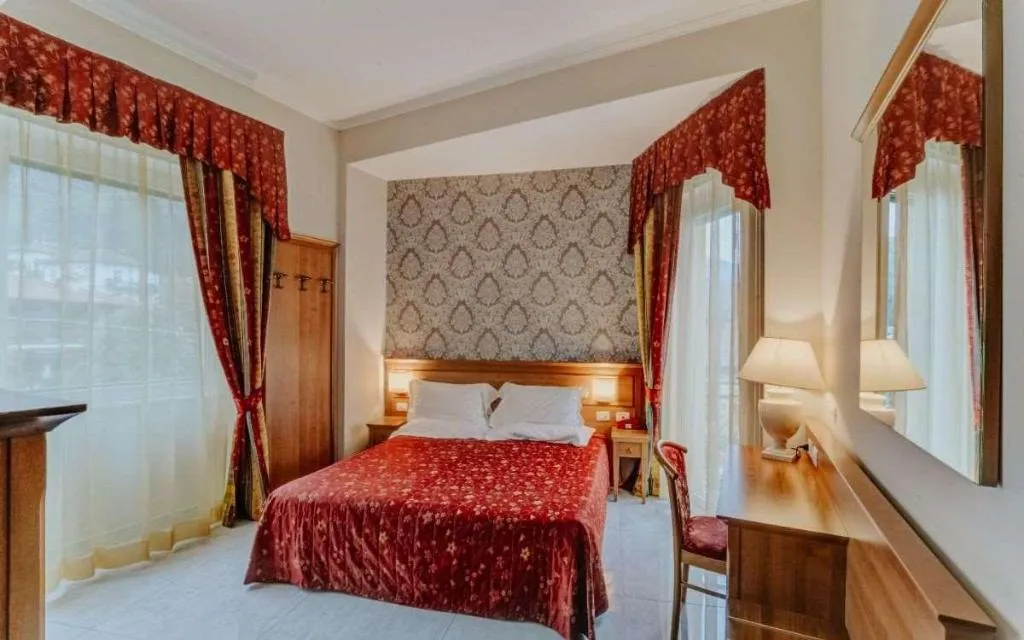 Room, Flora Hotel, Milan