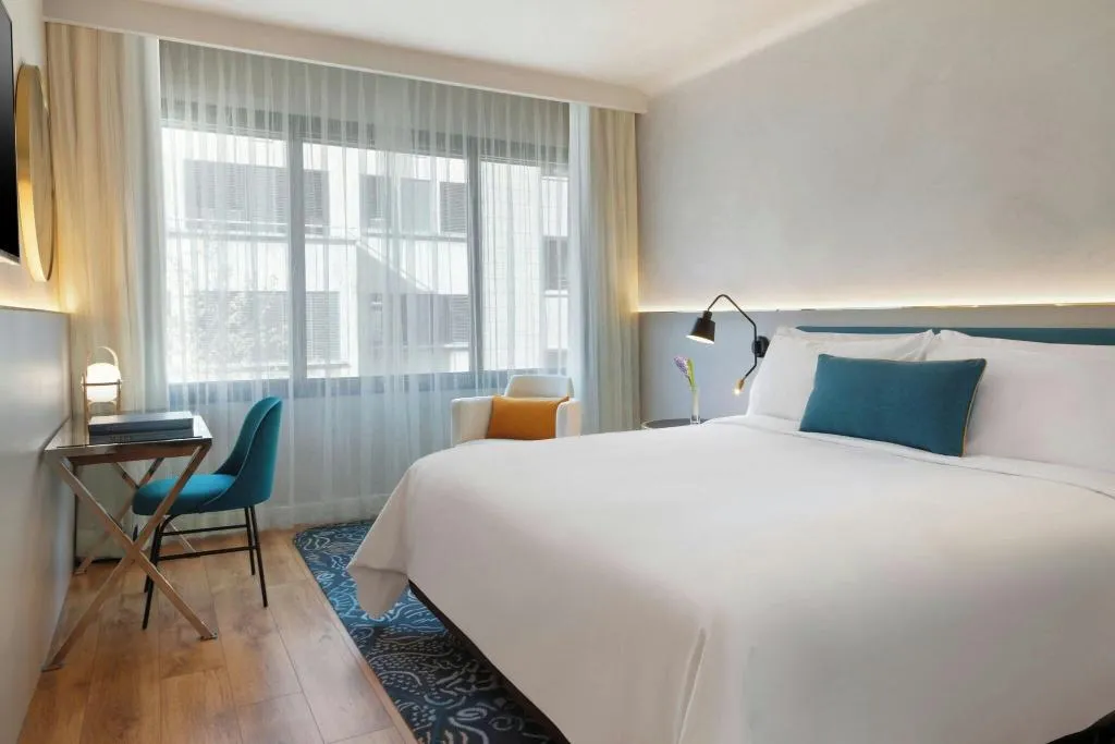 DOUBLE KING SIZE BED Room, Renaissance Barcelona, Barcelona