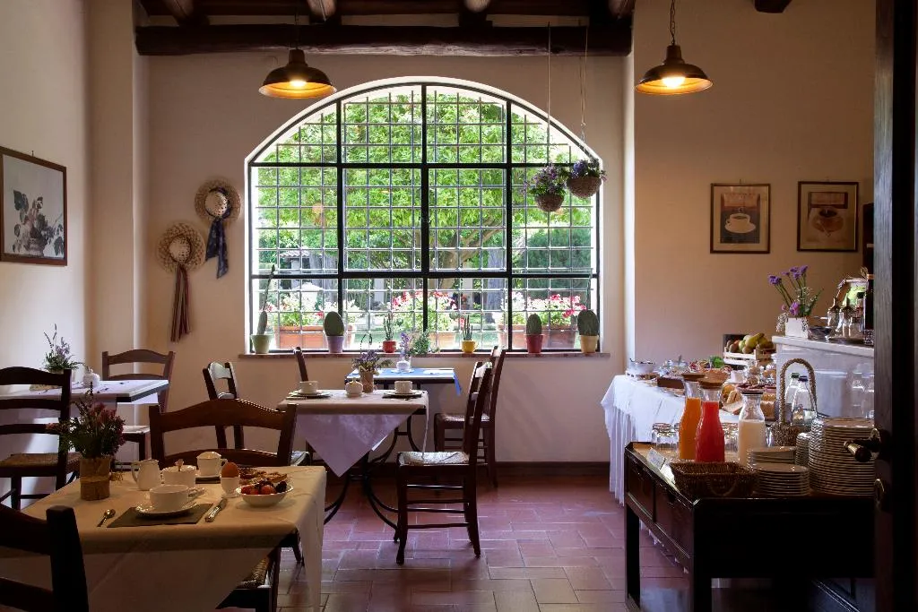 General view, Il Granaio dei Casabella, Naples