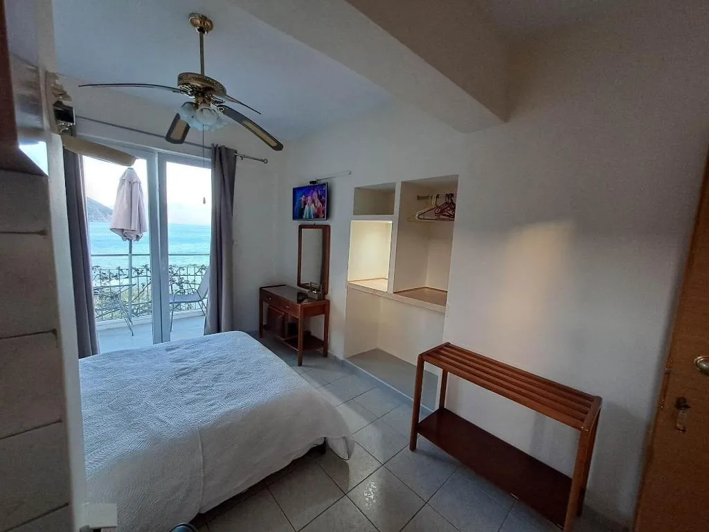 Room, Ballas Apartments, Kefallinia