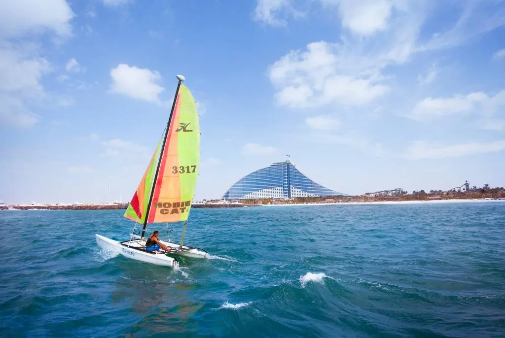 Sports and Entertainment, Jumeirah Beach Hotel Dubai, Dubai