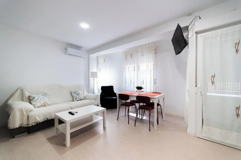 Room, Hostal Quatre Llunes, Costa Blanca