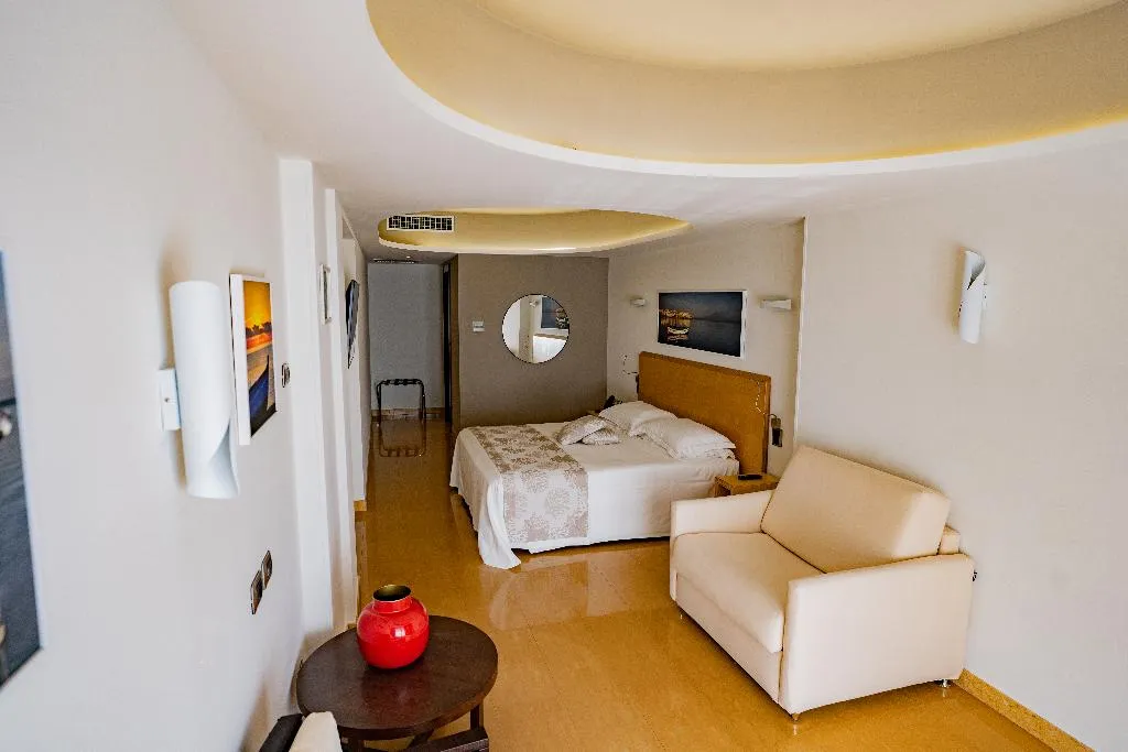 JUNIOR SUITE SEA VIEW Room, Panoramic Hotel Taormina, Taormina